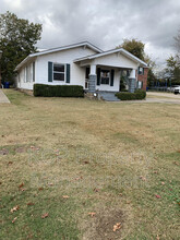 813 N 48th St in Fort Smith, AR - Foto de edificio - Building Photo