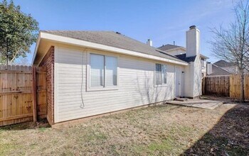 6609 Watch Hill Ct in Arlington, TX - Building Photo - Building Photo