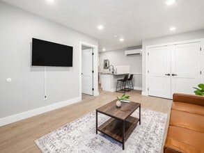 486 Forest St in Columbus, OH - Building Photo - Building Photo
