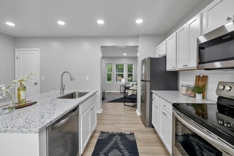 189 N Harris Ave in Columbus, OH - Foto de edificio - Building Photo