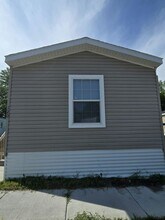 120 Star Cir in St. Paul, MN - Building Photo - Building Photo