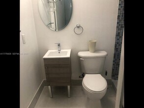 2200 NE 4th Ave in Miami, FL - Building Photo - Building Photo