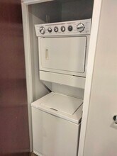 52 Imlay St in Hartford, CT - Building Photo - Building Photo