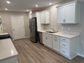 12662 Pond View Rd in Zimmerman, MN - Building Photo - Building Photo