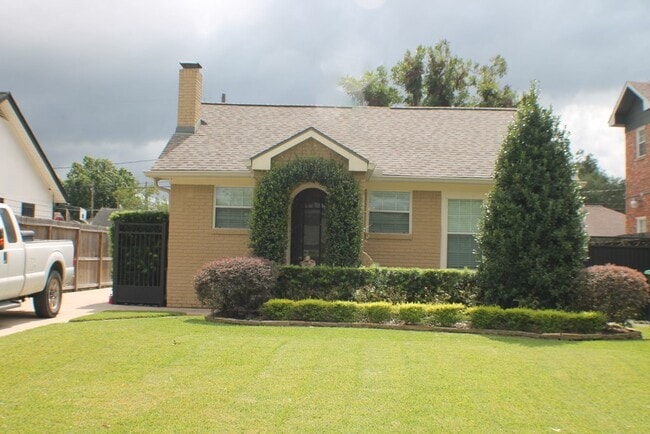 8234 Bonner Dr in Houston, TX - Building Photo - Building Photo