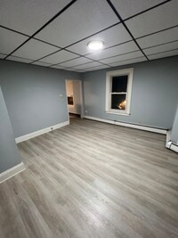 98 Japonica St photo'