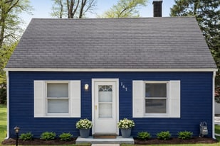 167 N McElroy Rd in Mansfield, OH - Building Photo