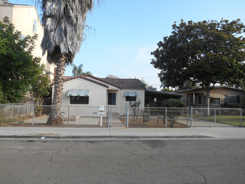 260 Evergreen Ave, Unit O-0706 in Imperial Beach, CA - Building Photo