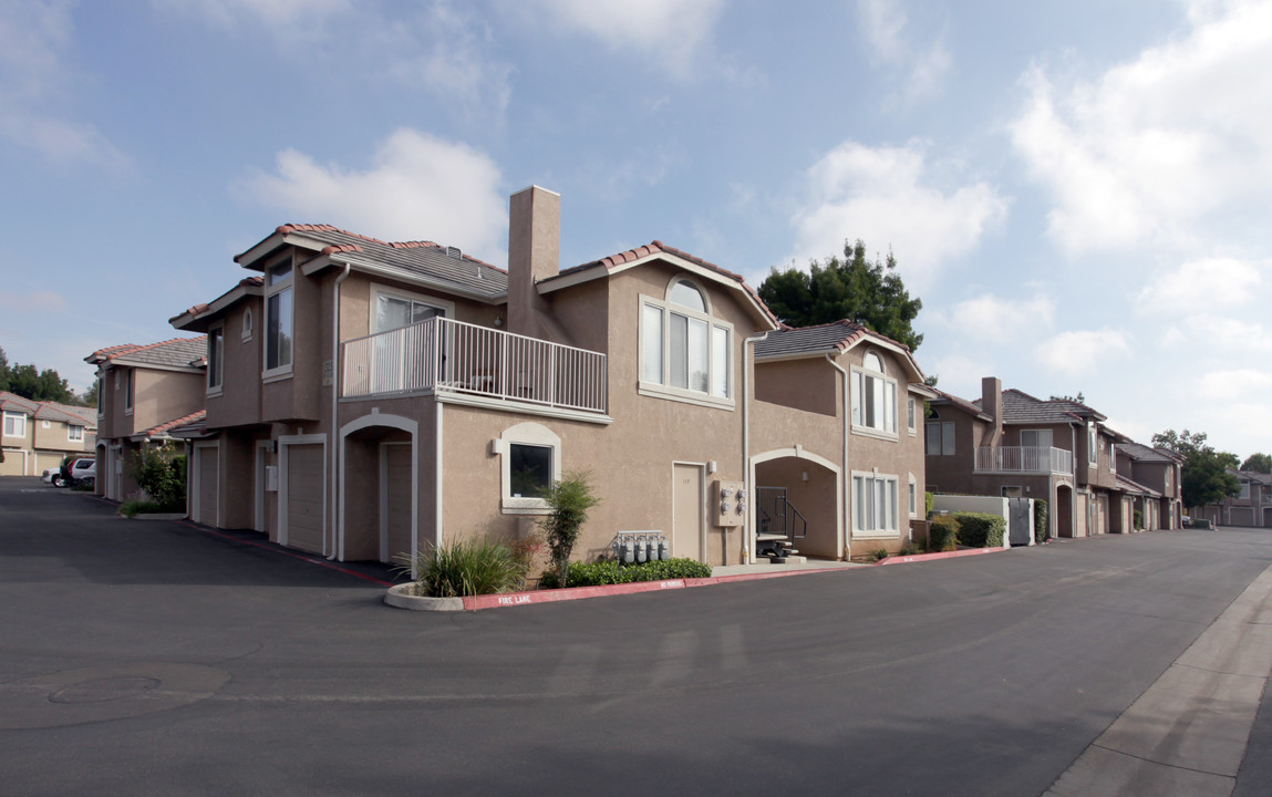 Le Provence at the Dominion in Fresno, CA - Foto de edificio
