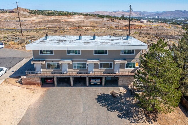 3260 Gypsum Rd in Reno, NV - Building Photo - Building Photo