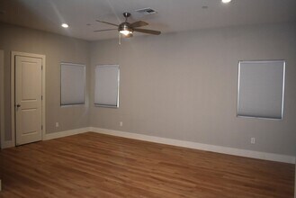 784 Richie Way in Winters, CA - Building Photo - Building Photo