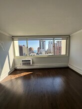 1350 N Dearborn St, Unit 2BD in Chicago, IL - Building Photo - Building Photo