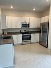 254 Tulip Banded Wy in Ruskin, FL - Building Photo - Building Photo
