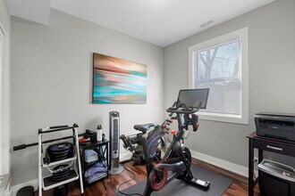 3026 N Allen Ave in Chicago, IL - Building Photo - Building Photo