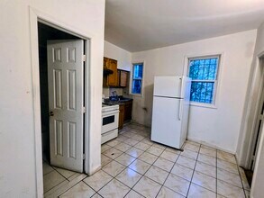 162 Tonnelle Ave in Jersey City, NJ - Building Photo - Building Photo