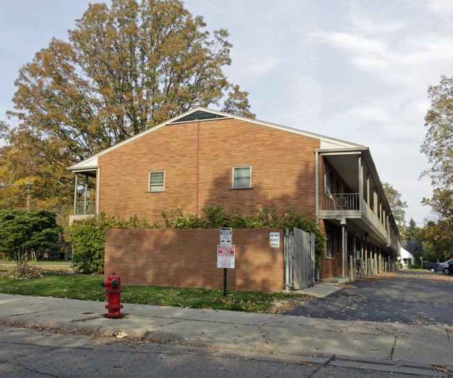 Legacy at Beaumont in Royal Oak, MI - Foto de edificio - Building Photo