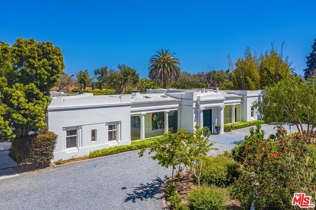 184 Middle Rd in Montecito, CA - Building Photo