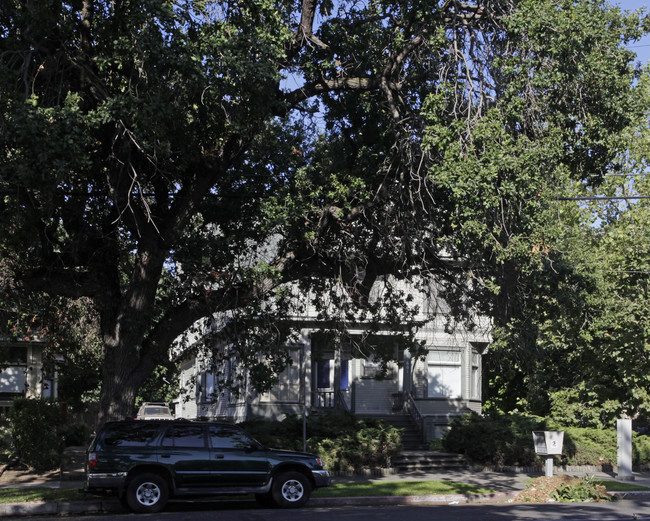 601 S 5th St in San Jose, CA - Foto de edificio - Building Photo