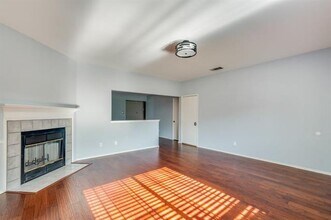 5520 Creekridge Dr in Arlington, TX - Building Photo - Building Photo