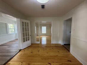 1036 Hathaway St in La Marque, TX - Building Photo - Building Photo