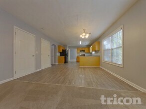 291 Crestworth Crossing in Powder Springs, GA - Building Photo - Building Photo