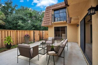 5286 Willow Ct in Orlando, FL - Building Photo - Building Photo