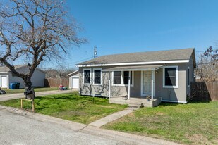 10901 Annaville Rd in Corpus Christi, TX - Building Photo