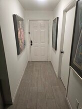 10501 Lake Vista Dr in Seminole, FL - Foto de edificio - Building Photo