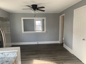 2922 E Cold Spring Ln, Unit 2 in Baltimore, MD - Foto de edificio - Building Photo