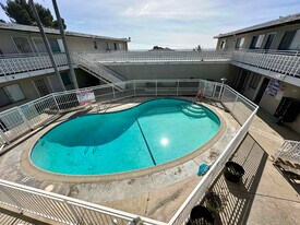 2510 S Anchovy Ave in Los Angeles, CA - Building Photo