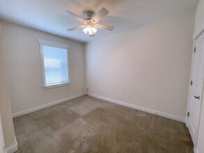 2411 W North A St in Tampa, FL - Building Photo - Building Photo