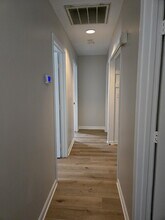 4803 E Indian Trail in Louisville, KY - Building Photo - Building Photo