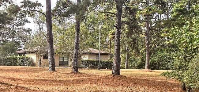 property at 1478 Apache Dr