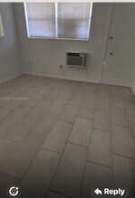 285 NE 191st St in Miami, FL - Building Photo - Building Photo