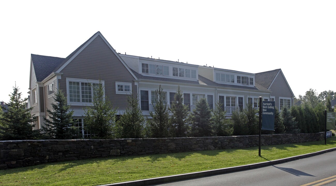 Palmer Hill Homes in Stamford, CT - Building Photo