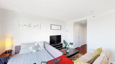 1215 Broadway in Astoria, NY - Building Photo - Building Photo