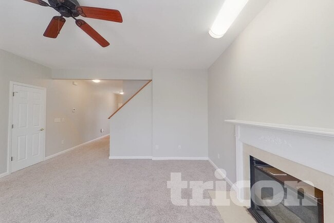 507 Fortress Ct in St. Charles, MO - Foto de edificio - Building Photo