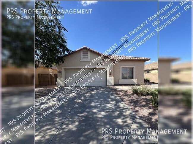 property at 4260 E Augusta Ave