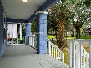 1225 E 14th St in Jacksonville, FL - Foto de edificio - Building Photo