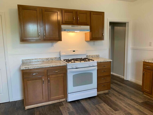 63 Pine St in Natrona Heights, PA - Building Photo - Building Photo