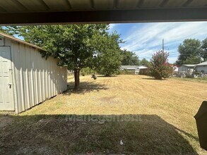 1025 SW 57th St in Oklahoma City, OK - Building Photo - Building Photo