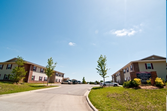 Santa Fe Terrace in Augusta, KS - Building Photo - Building Photo