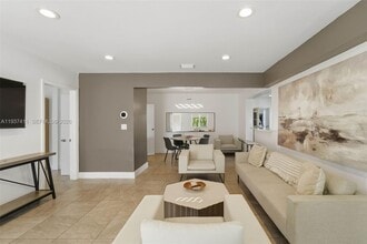 4420 NW 3rd Ave in Miami, FL - Building Photo - Building Photo