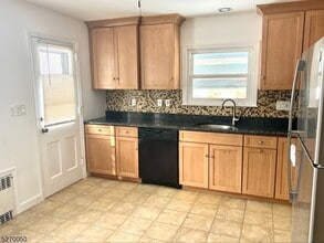 29 Morris Ave in Summit, NJ - Building Photo - Building Photo