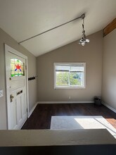 1342 La Colina Dr in Tustin, CA - Building Photo - Building Photo