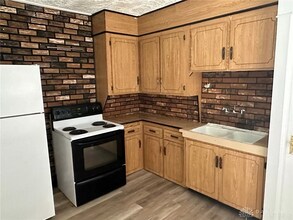 11 Grove Ave in Dayton, OH - Building Photo - Building Photo