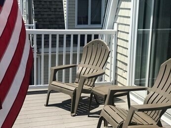50 Humphrey St in Swampscott, MA - Building Photo