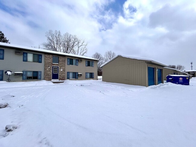 property at 3924 Kenowa Ave