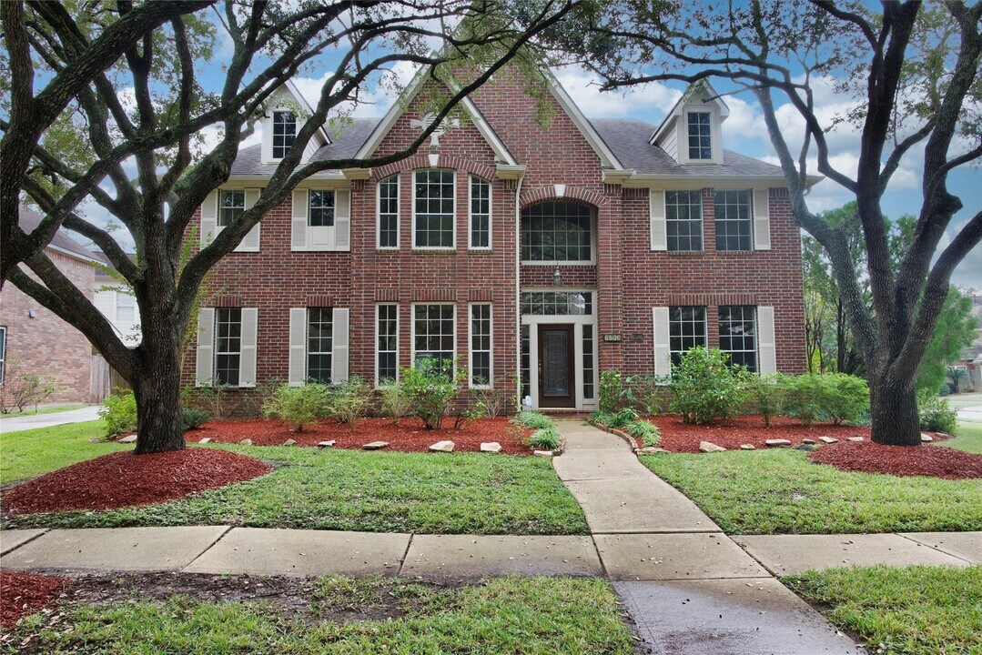 6506 Taimer Ct in Sugar Land, TX - Building Photo