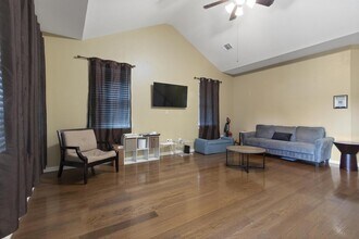 Beautifully updated home in a peaceful Geo in Georgetown, TX - Foto de edificio - Building Photo